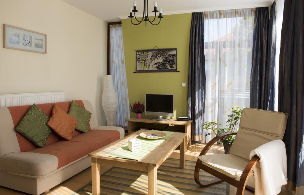 Feng Shui Wellness Apartmanház Hévíz Exterior foto