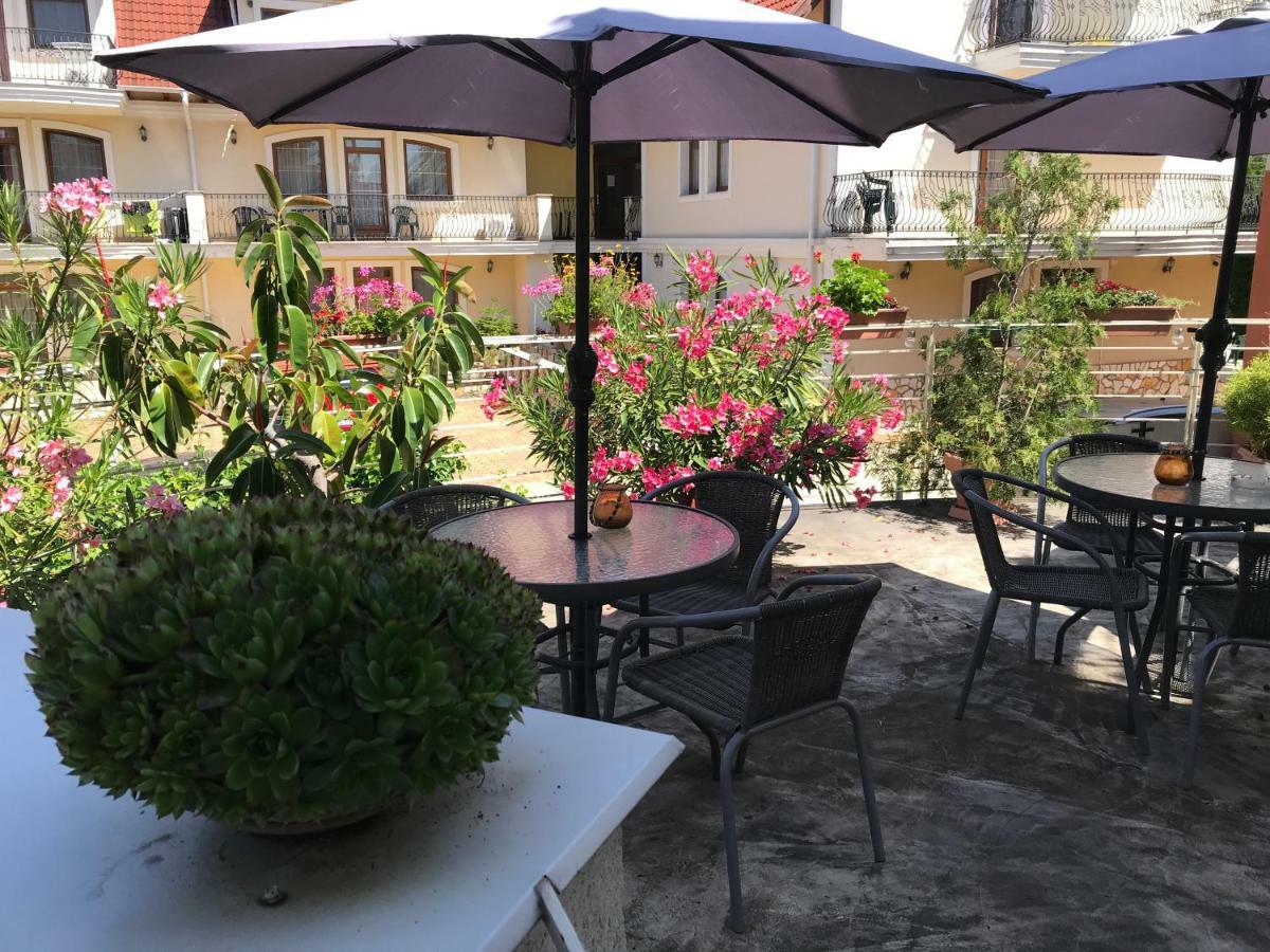 Feng Shui Wellness Apartmanház Hévíz Exterior foto